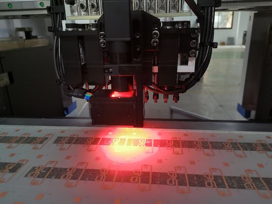 Machine de transfert 80000CPH d'ampoule de la haute précision LED pour 0201 composants