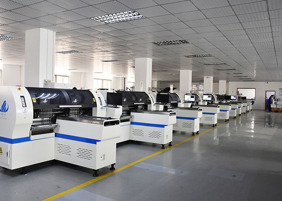 Becs à quatre modules de double bras 18 pour chaque machine de transfert à grande vitesse de montage de partie