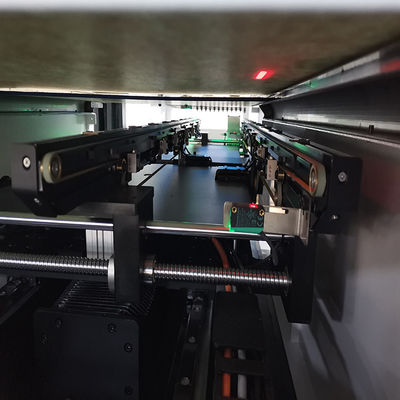 Lentille 45000CPH multifonctionnelle faisant la machine avec la machine principale de 12 SMT
