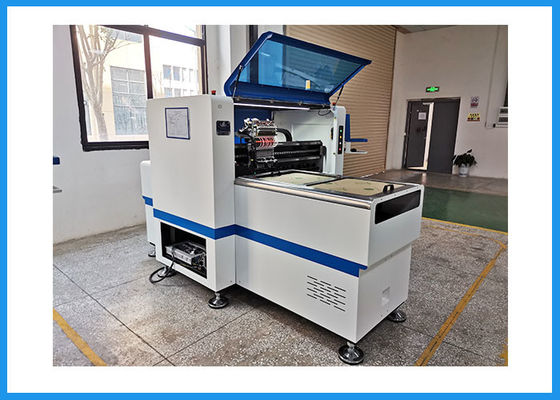 Ampoule menée multifonctionnelle complètement automatique de haute précision faisant à Mahine 45000CPH la machine de transfert